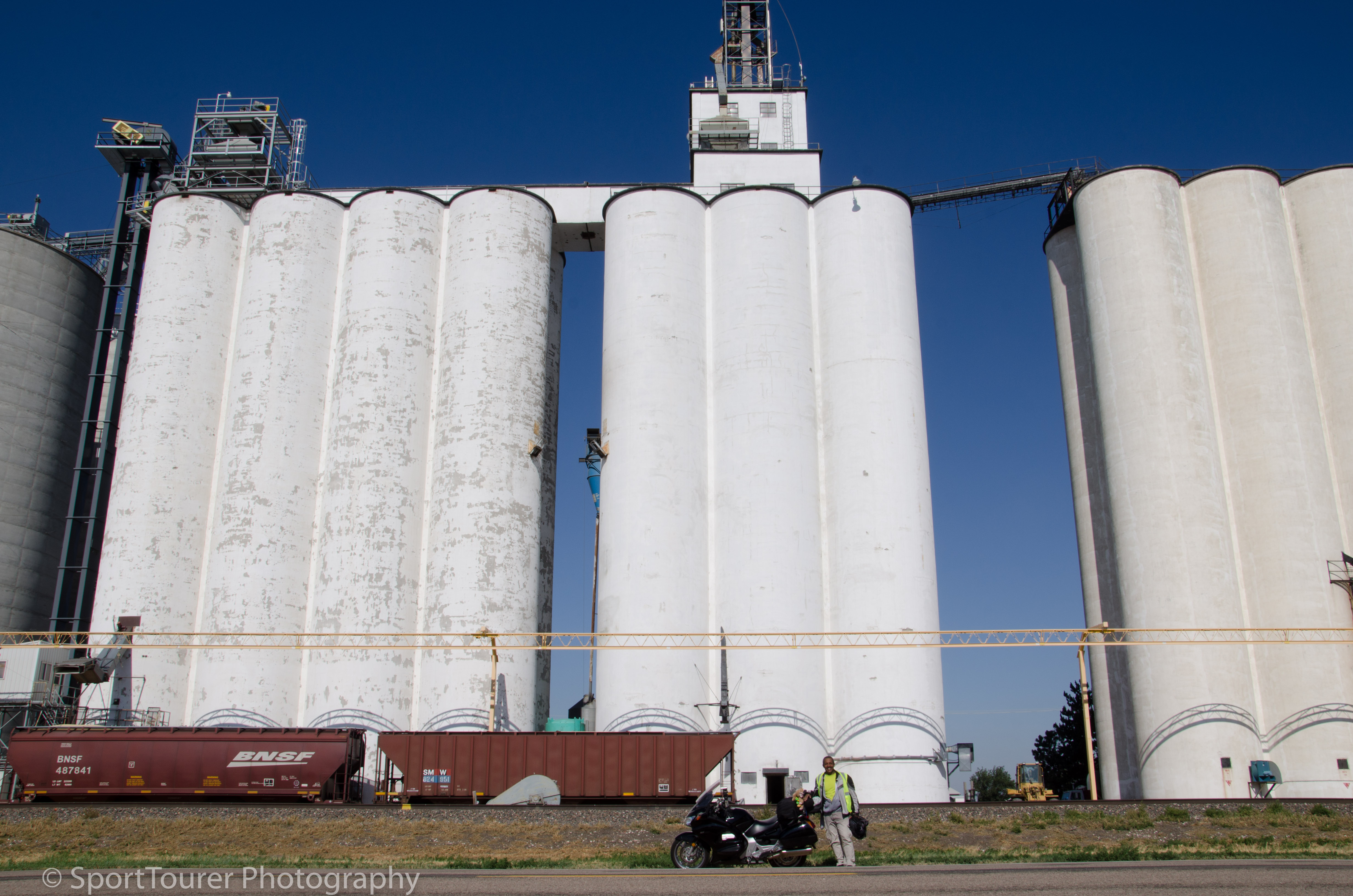  Like giants standing over the praries, these grain silos in Gurley, NE dwarfed me. 