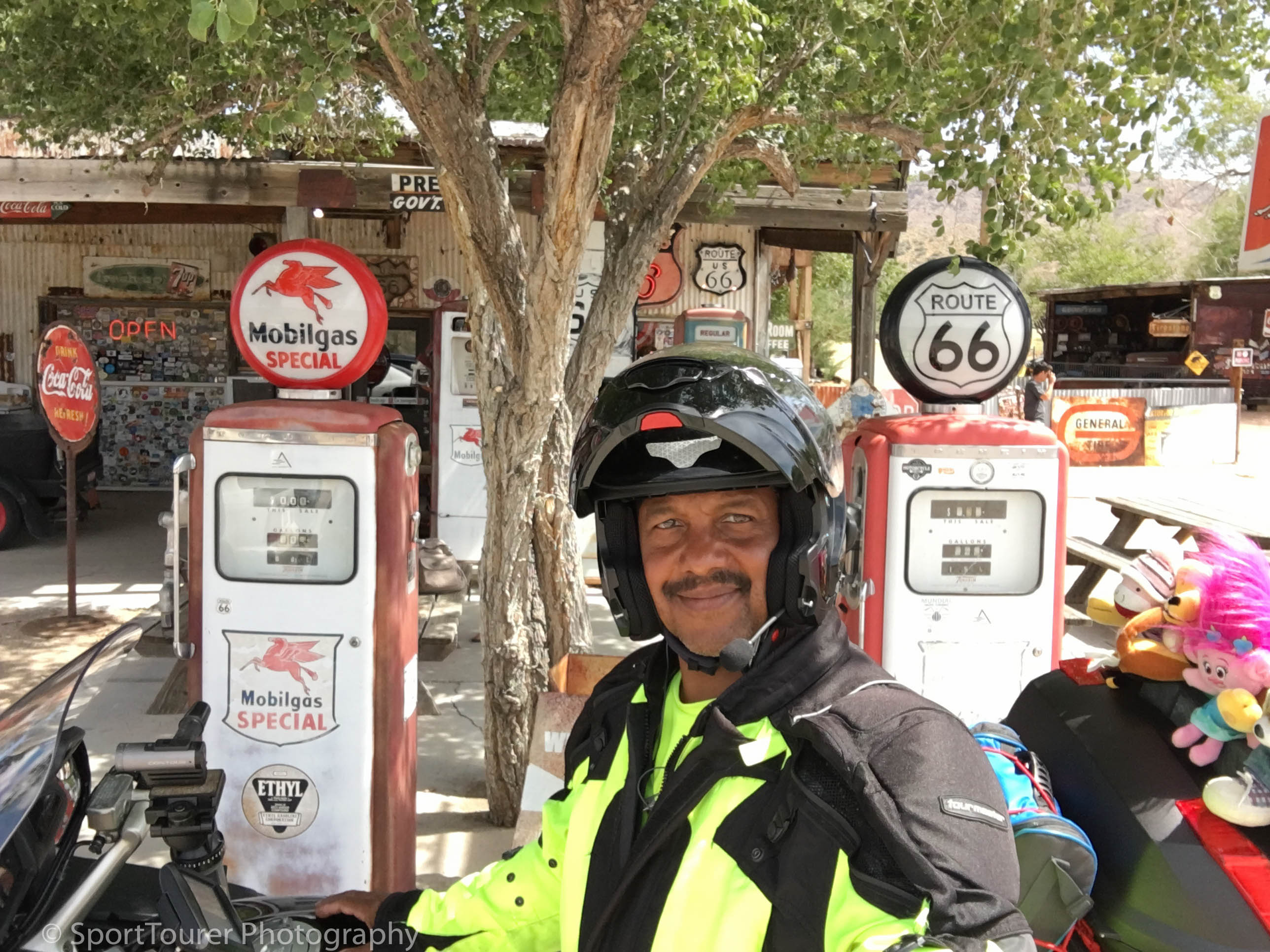  Nostalgic gas pumps 