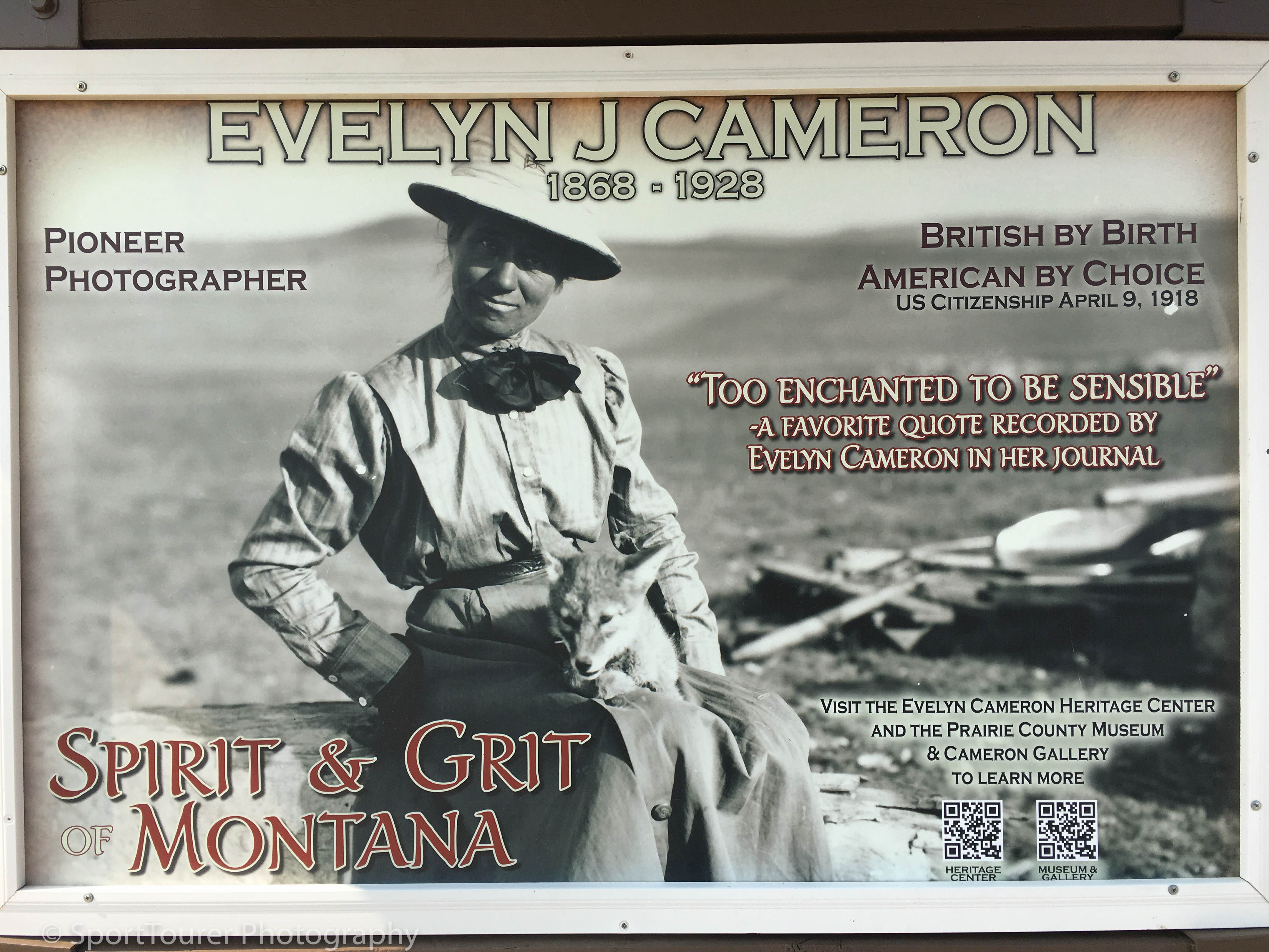  Like her, American by choice and with a passion for photography. Although I must admit, I'm nowhere close to being as accomplished as she was. Definitely a source of inspiration to me. 